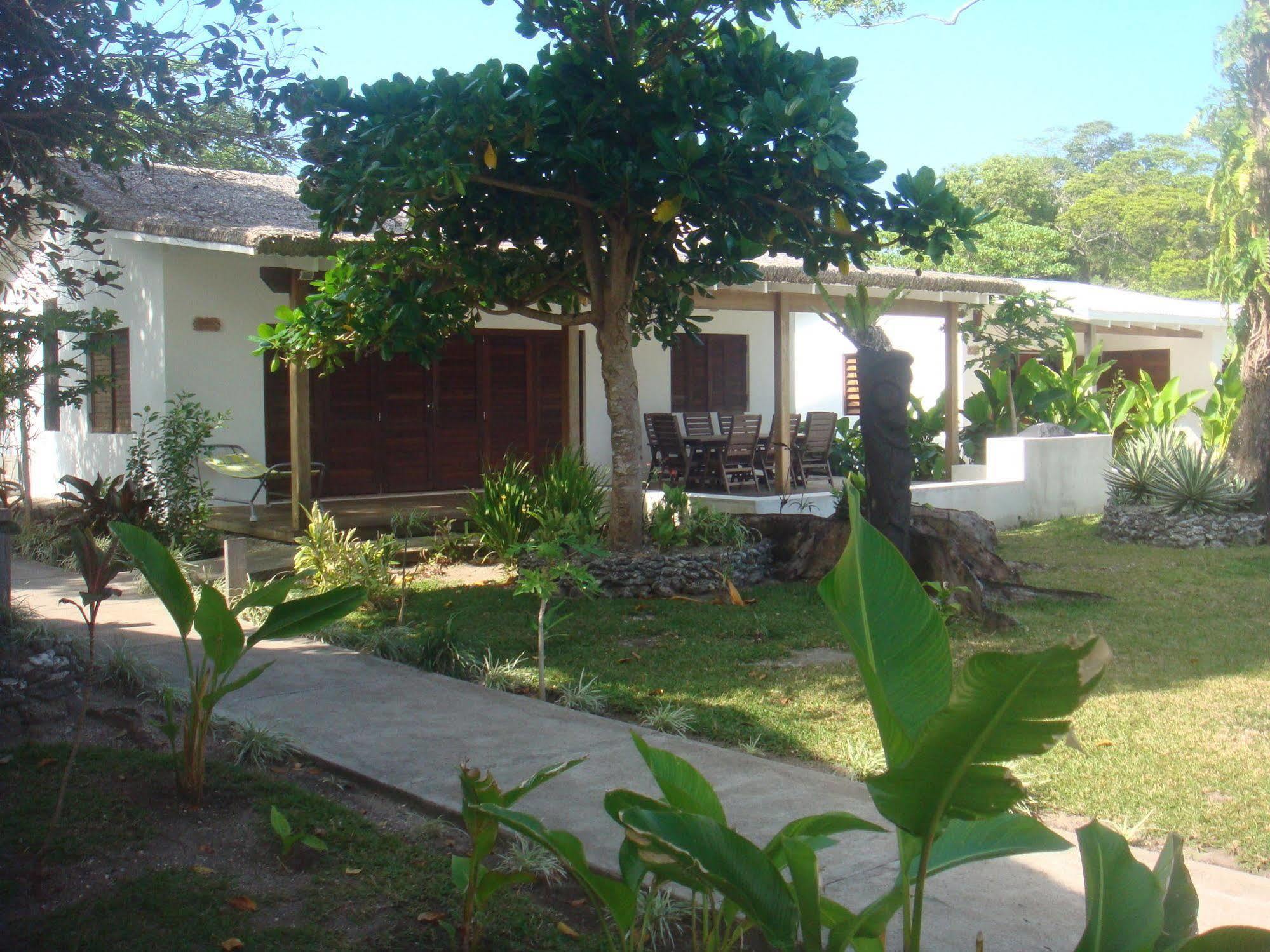 Angelfish Cove Villas พอร์ตวิลา ภายนอก รูปภาพ