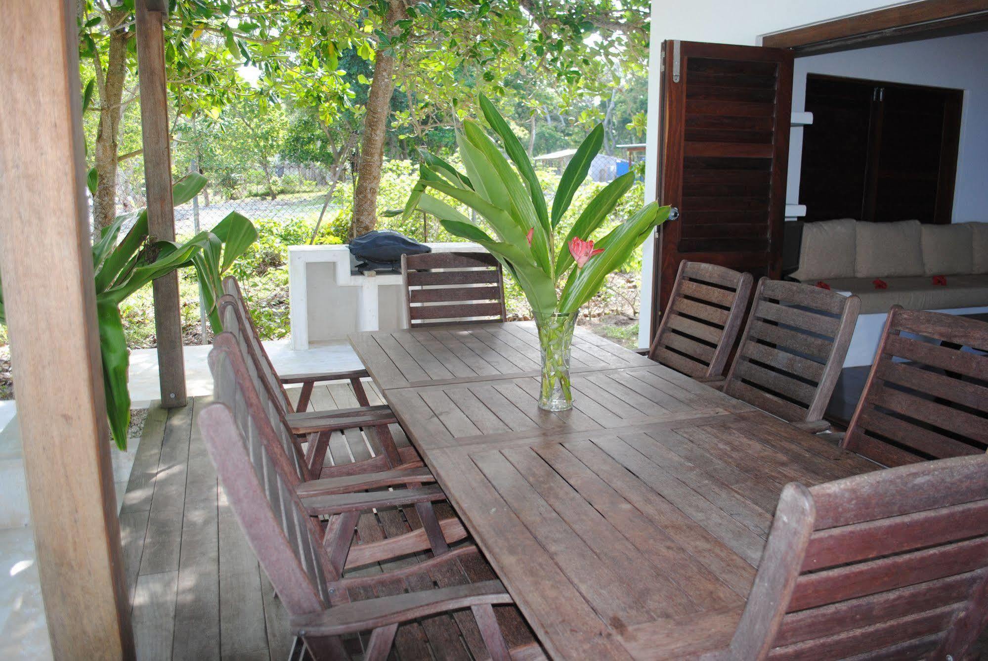 Angelfish Cove Villas พอร์ตวิลา ภายนอก รูปภาพ