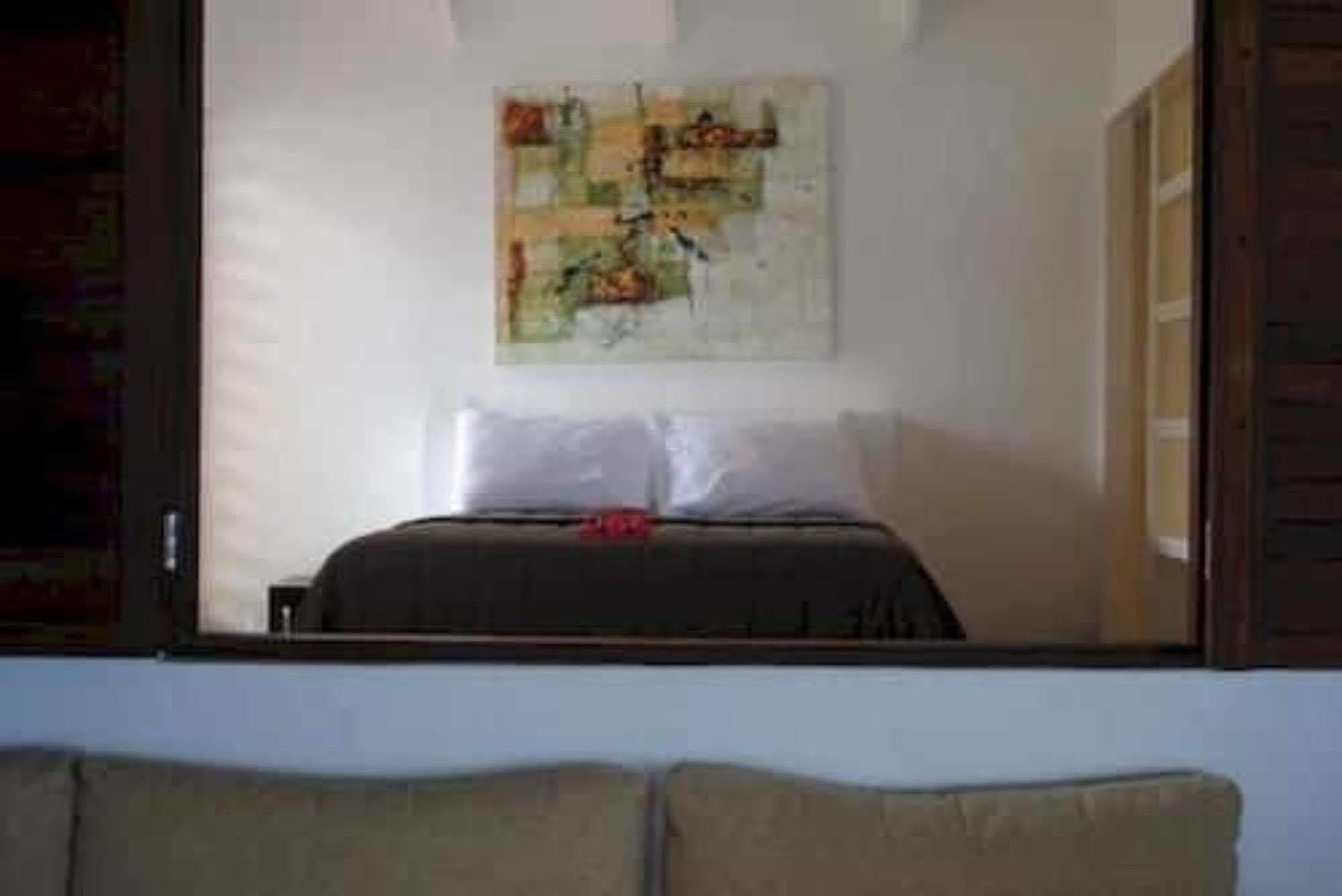 Angelfish Cove Villas พอร์ตวิลา ภายนอก รูปภาพ